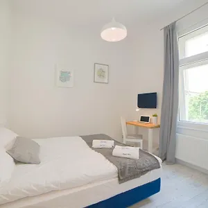  Privatunterkunft Point